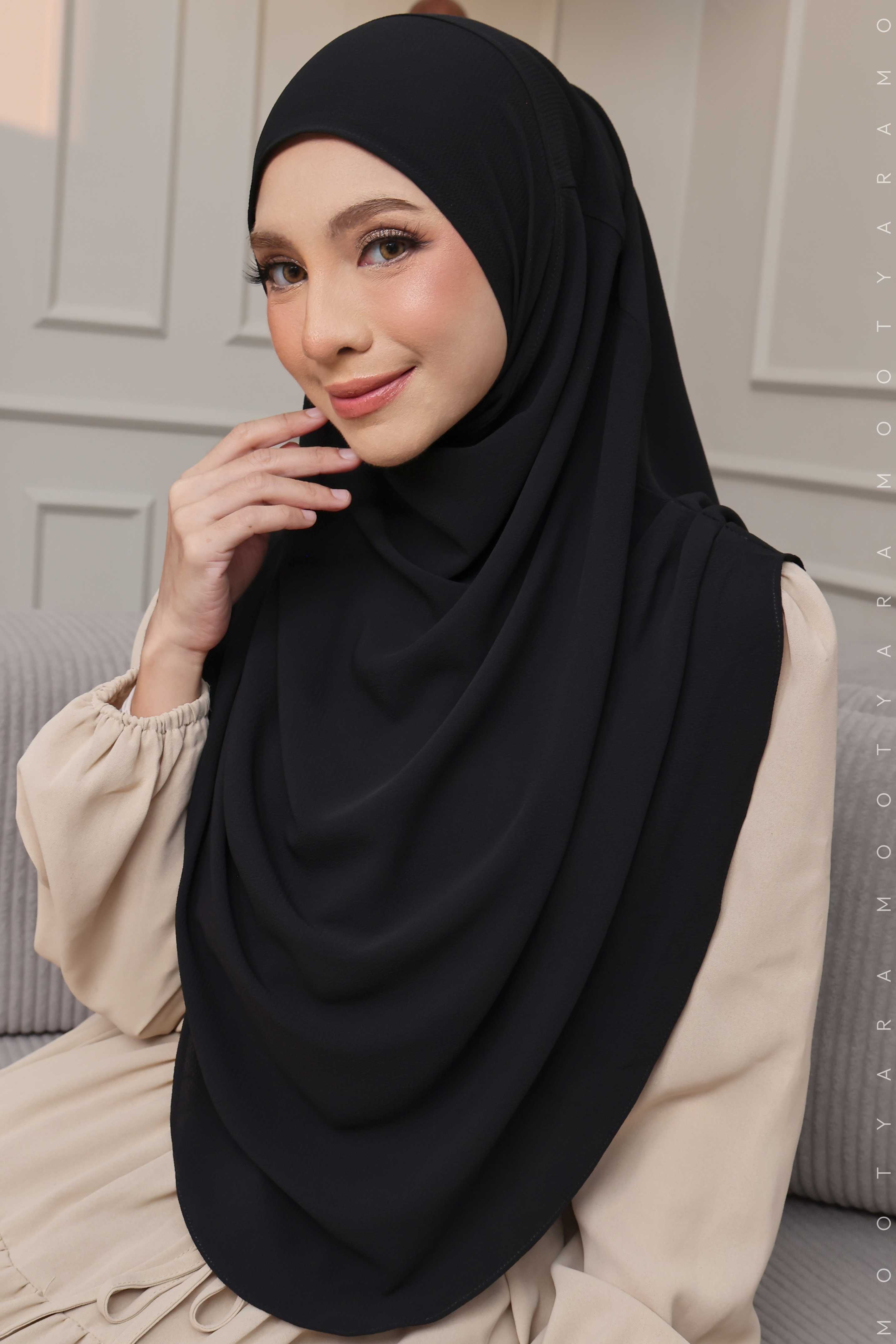 NAYLA PLAIN Instant Shawl NP01 (Black)